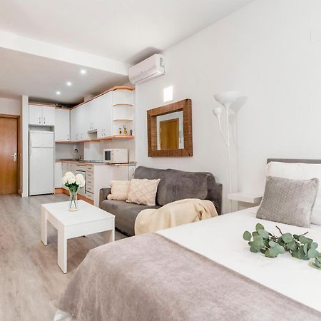 Charming Studio Avenida America Madrid Exteriör bild