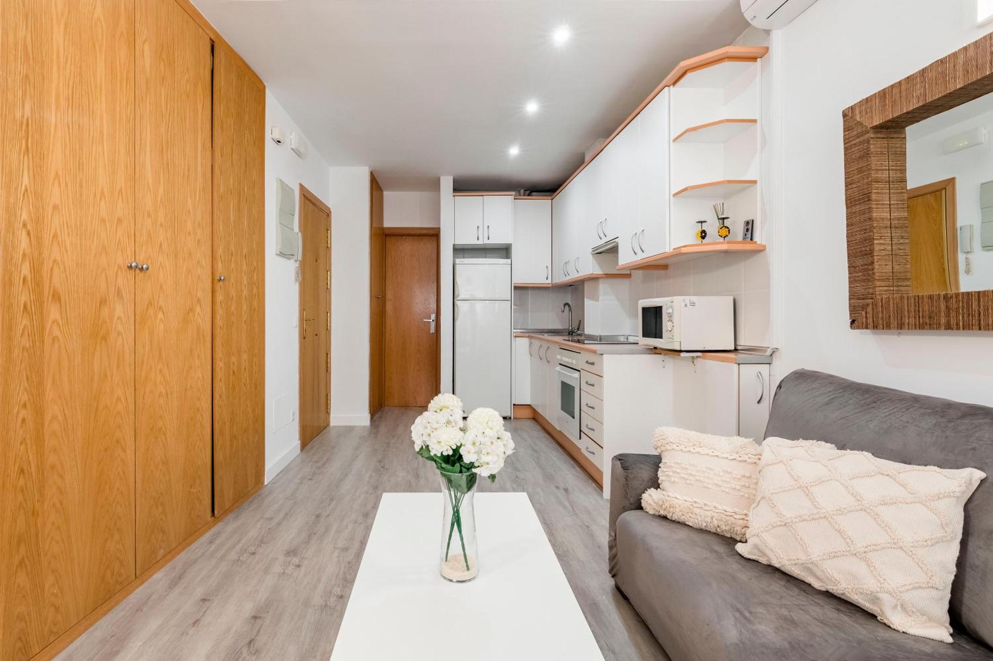 Charming Studio Avenida America Madrid Exteriör bild